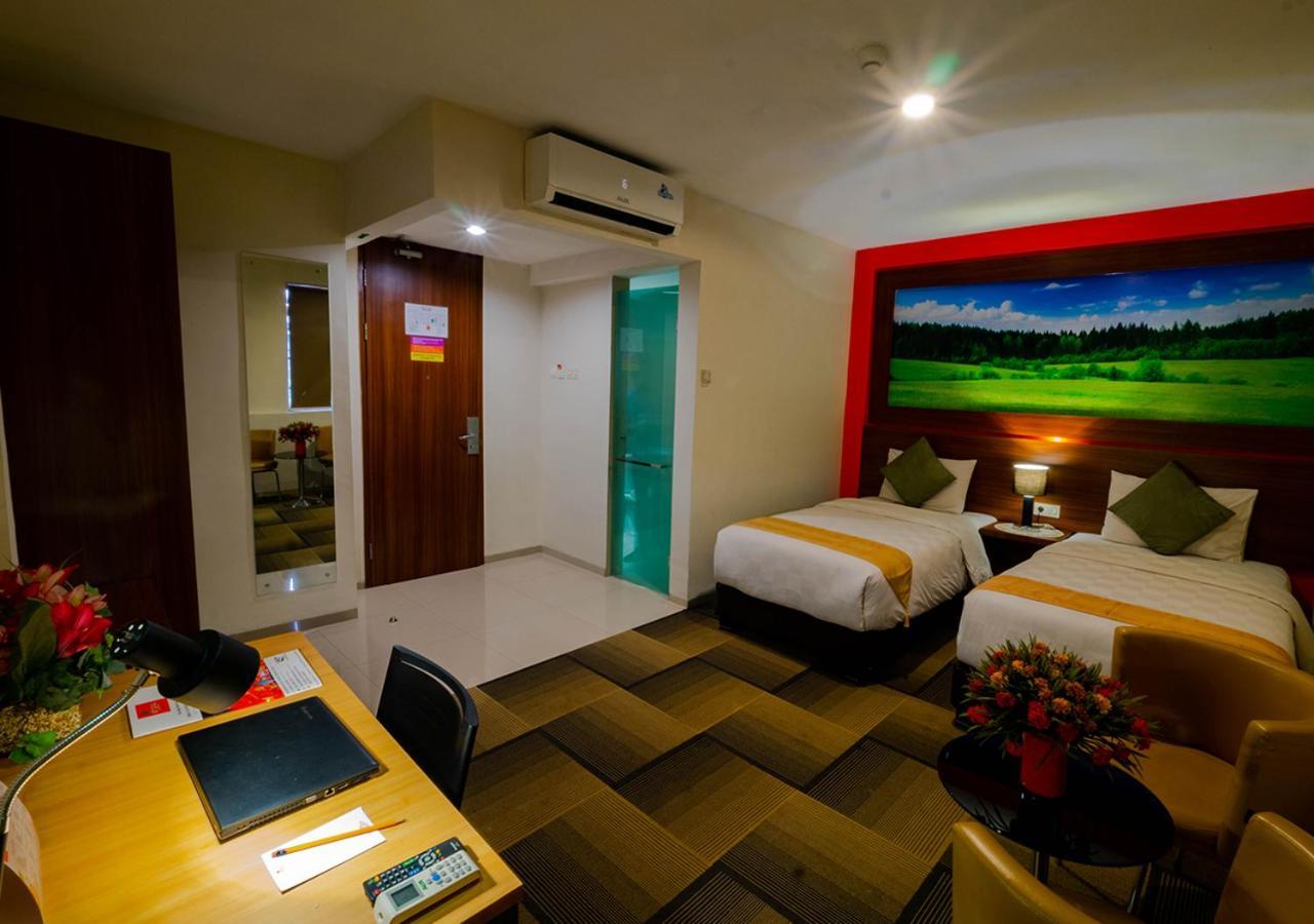 Miyanna Hotel Medan Exterior foto