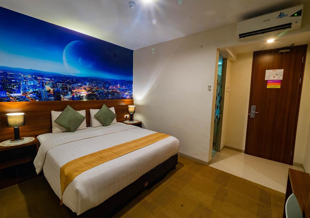 Miyanna Hotel Medan Exterior foto