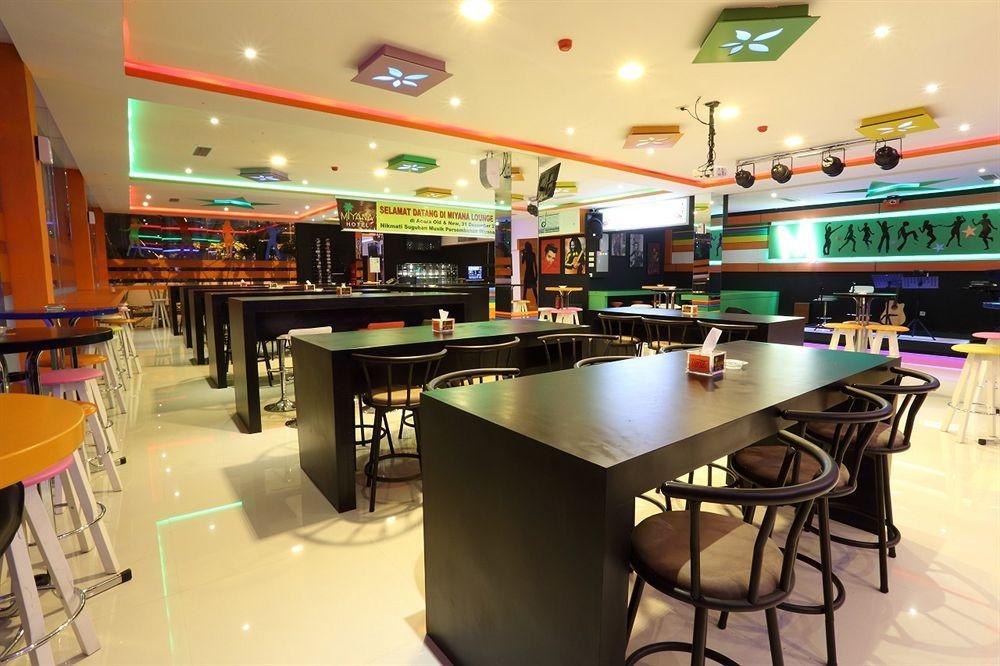 Miyanna Hotel Medan Exterior foto