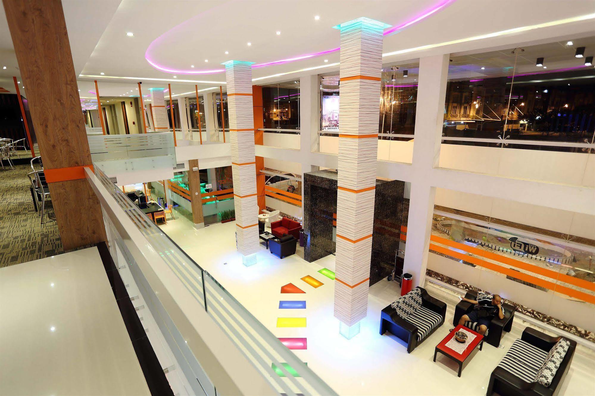 Miyanna Hotel Medan Exterior foto